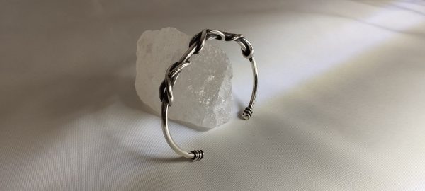 دستبند ( بنگل) نقره طرح بینهایت - تصویر 4