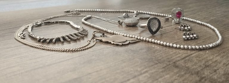 اکسسوری نقره اکسسوری انگشتر دستبند گردنبند